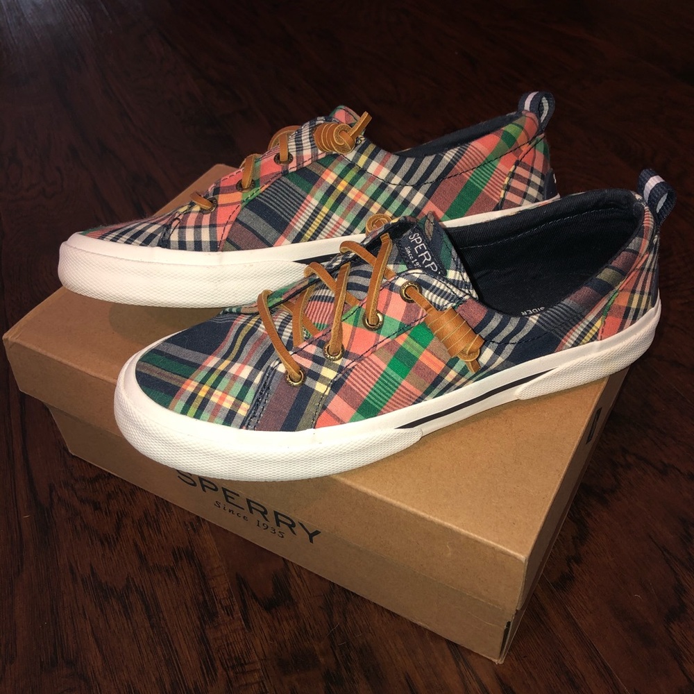 Plaid Sperrys **NEW**